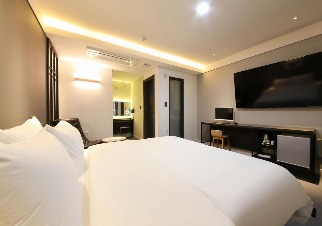 West In Hotel Yeosu Εξωτερικό φωτογραφία