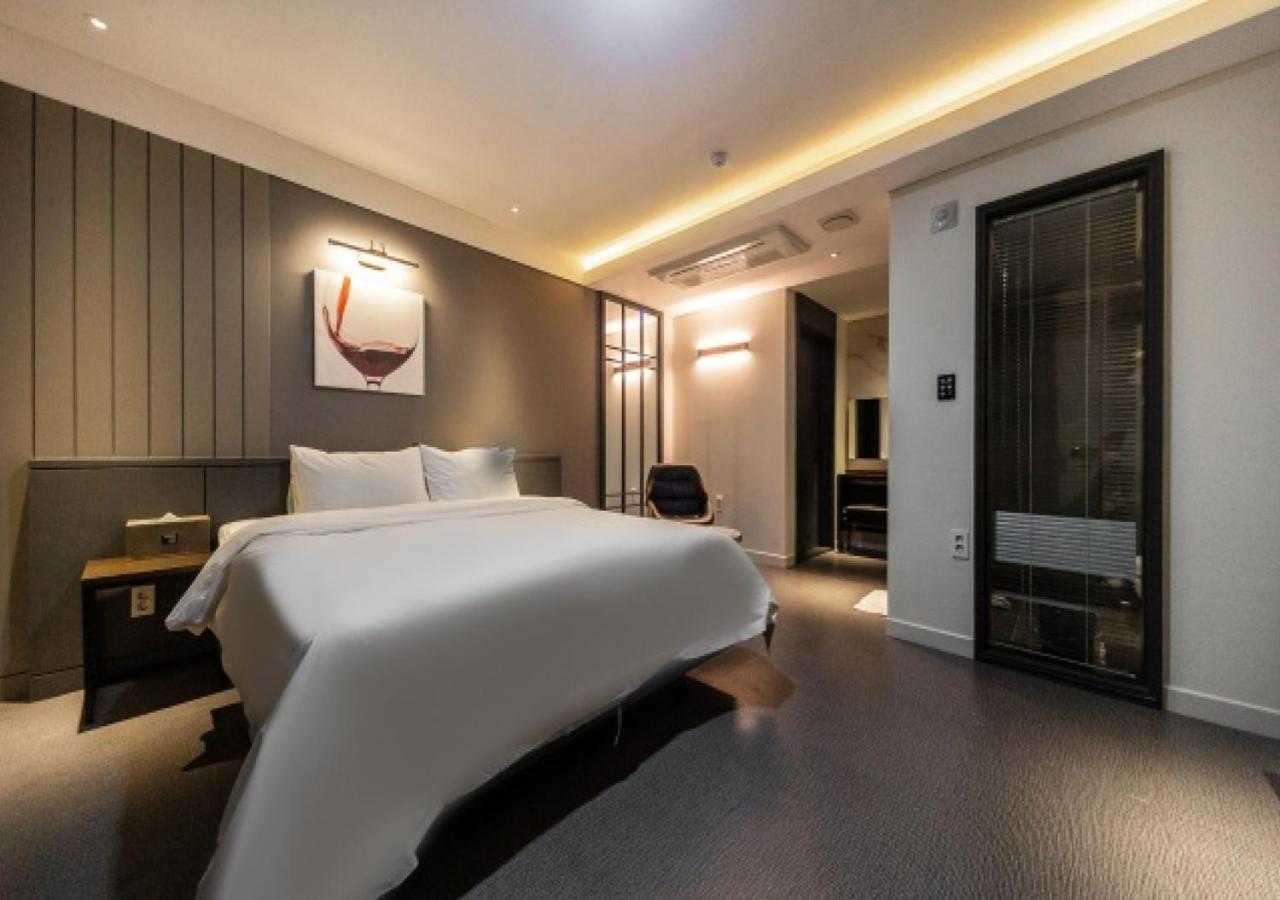 West In Hotel Yeosu Εξωτερικό φωτογραφία