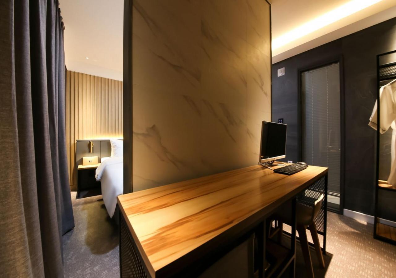 West In Hotel Yeosu Εξωτερικό φωτογραφία