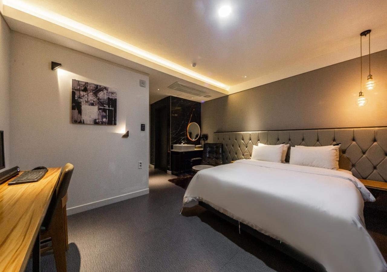 West In Hotel Yeosu Εξωτερικό φωτογραφία