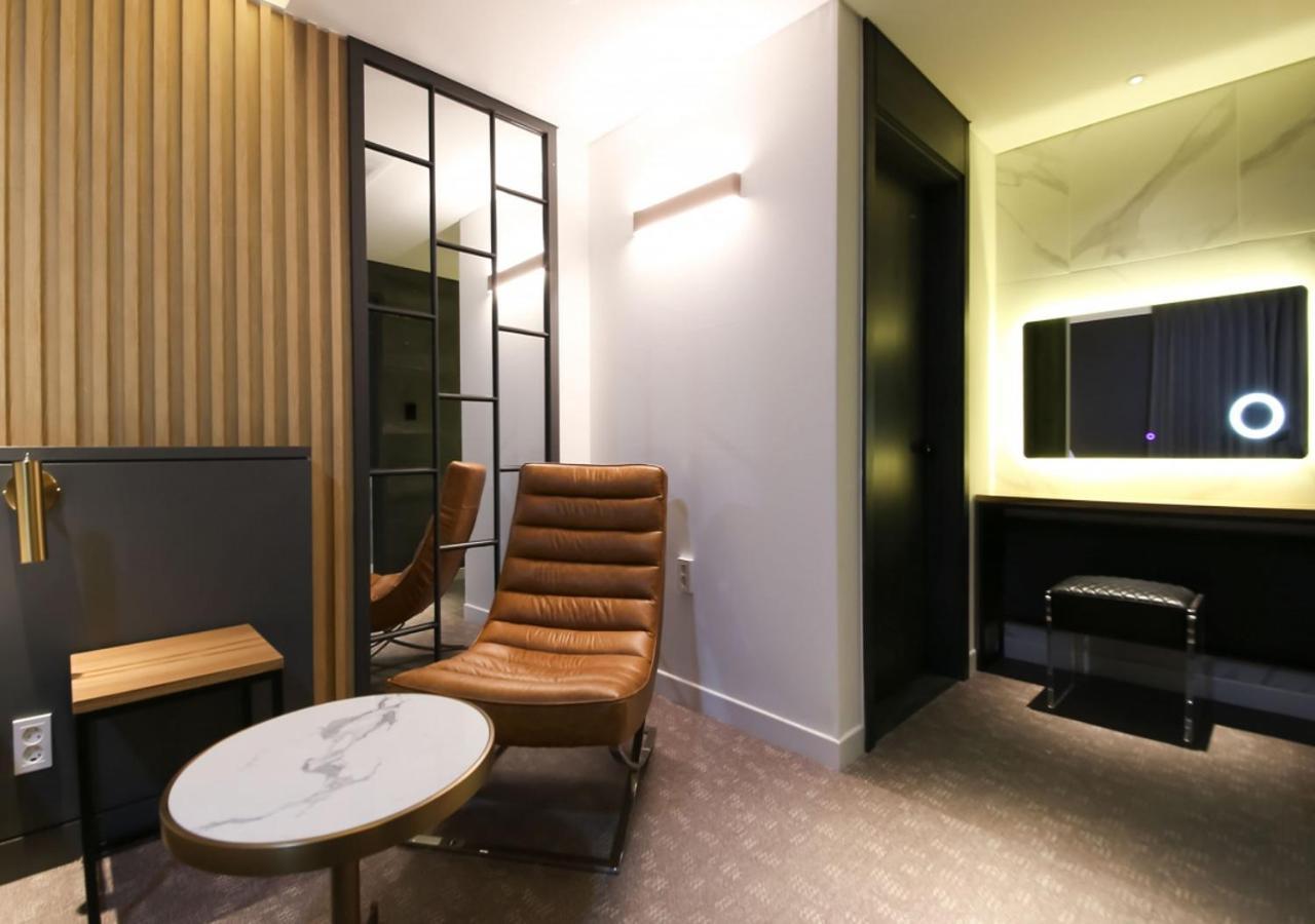 West In Hotel Yeosu Εξωτερικό φωτογραφία