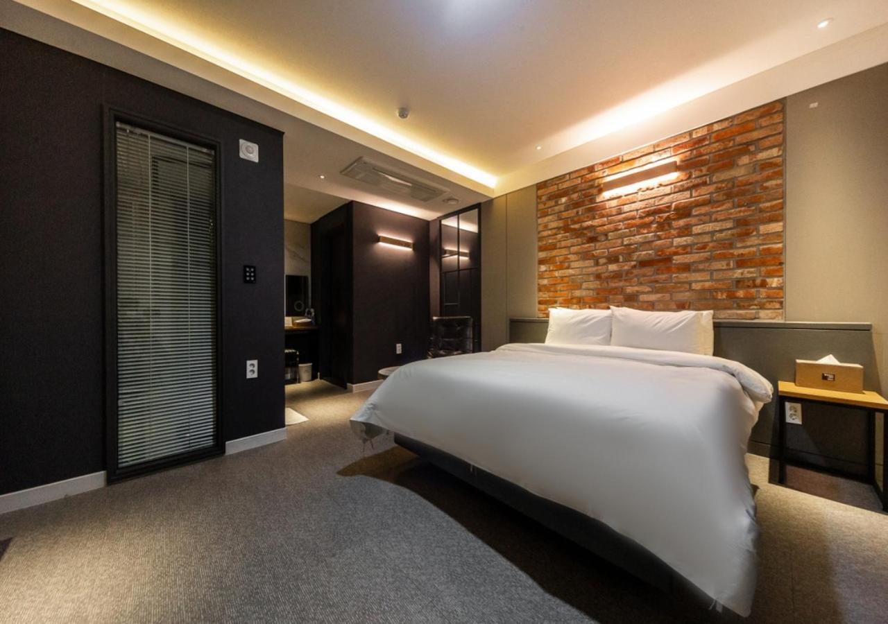 West In Hotel Yeosu Εξωτερικό φωτογραφία